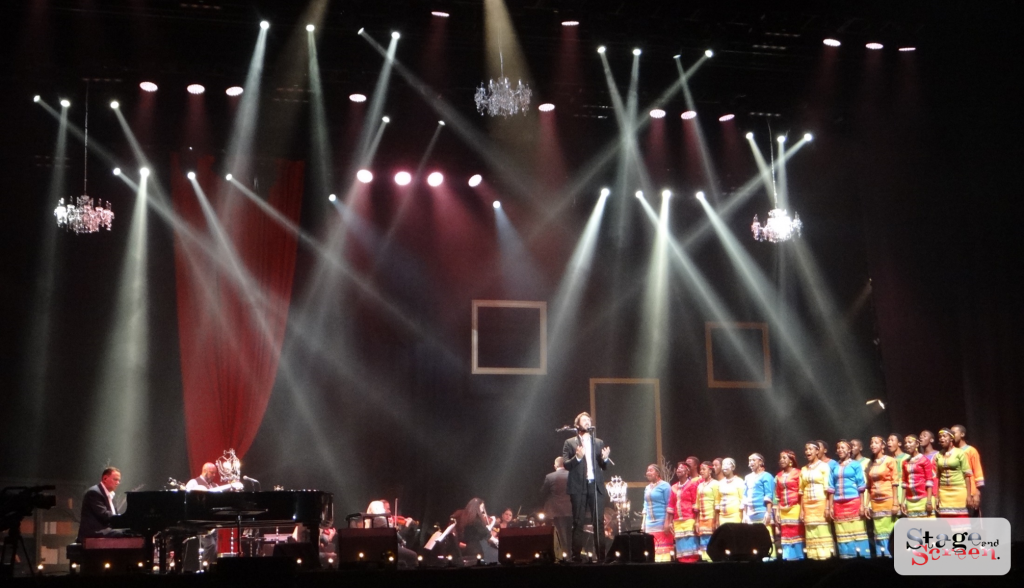 Josh Groban, with the Johannesburg Festival Orchestra and the Mzansi Youth Choir