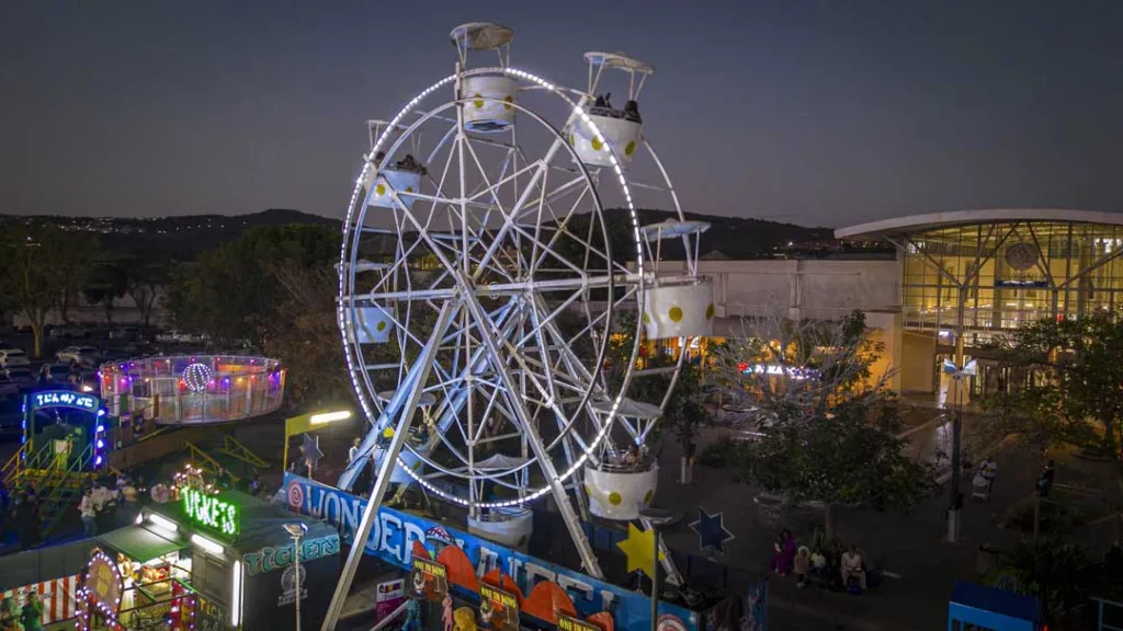 Big Thrills Roll Back Into Riverside Mall With Tommy’s World Fair Tommy’s World Fair Riverside Mall
