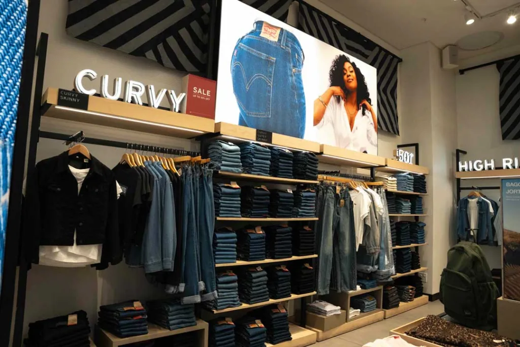 Cavendish Square Gives Pre-Loved Denim a Second Life This Winter Cavendish Square Denim for Good